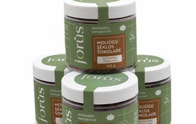 „JORUS” Moliūgų sėklos su pienišku šokoladu 