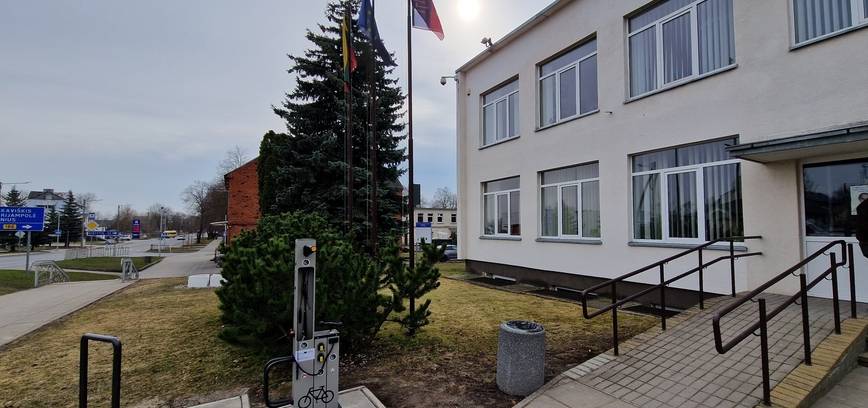 Dviračių remonto stotelės laukia dviratininkų